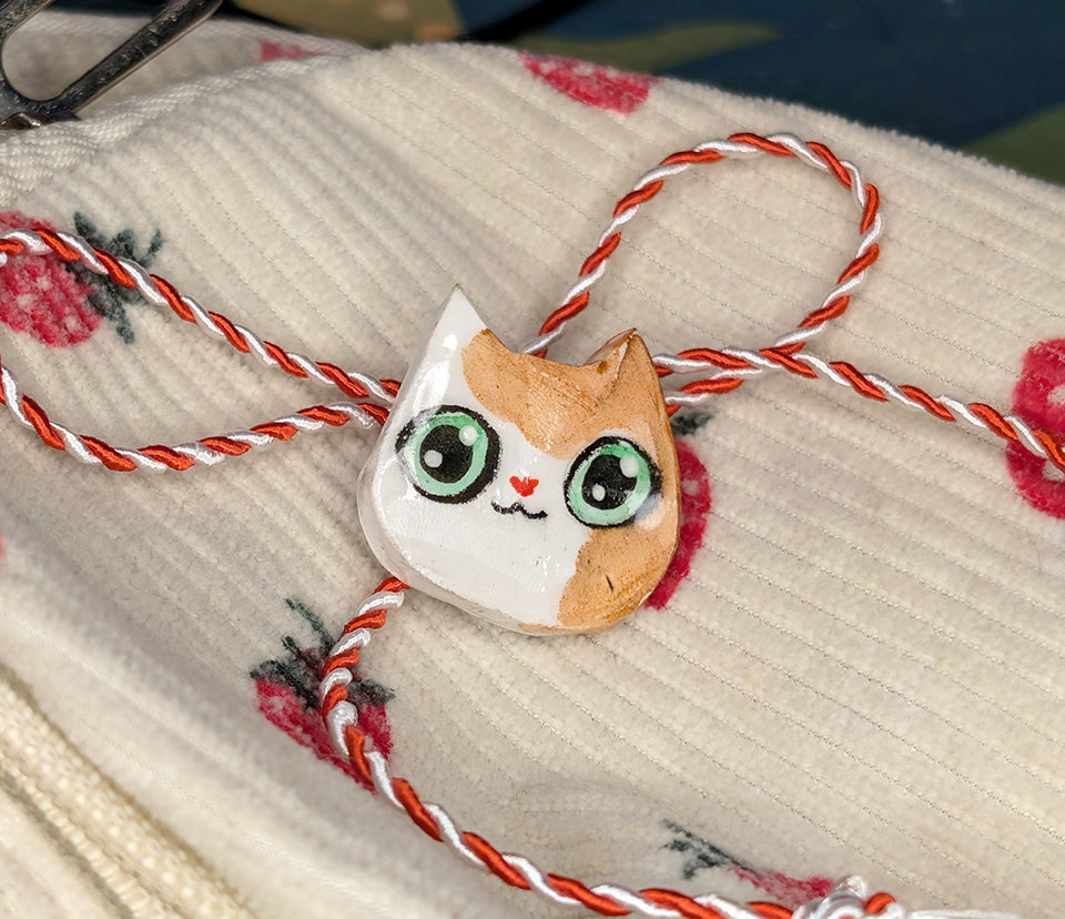 Și încă o pisică